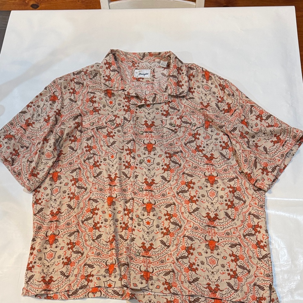 Wrangler Beige and Red Patterned Casual Shirt